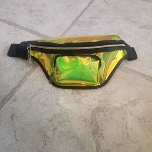Fanny pack ~ color Iridescent